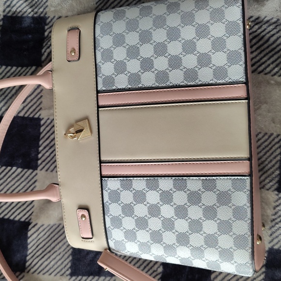 Two For One Sale - Picture 8 of 9